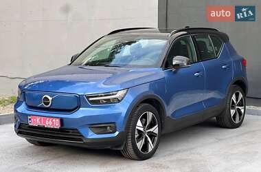 Внедорожник / Кроссовер Volvo XC40 2021 в Киеве