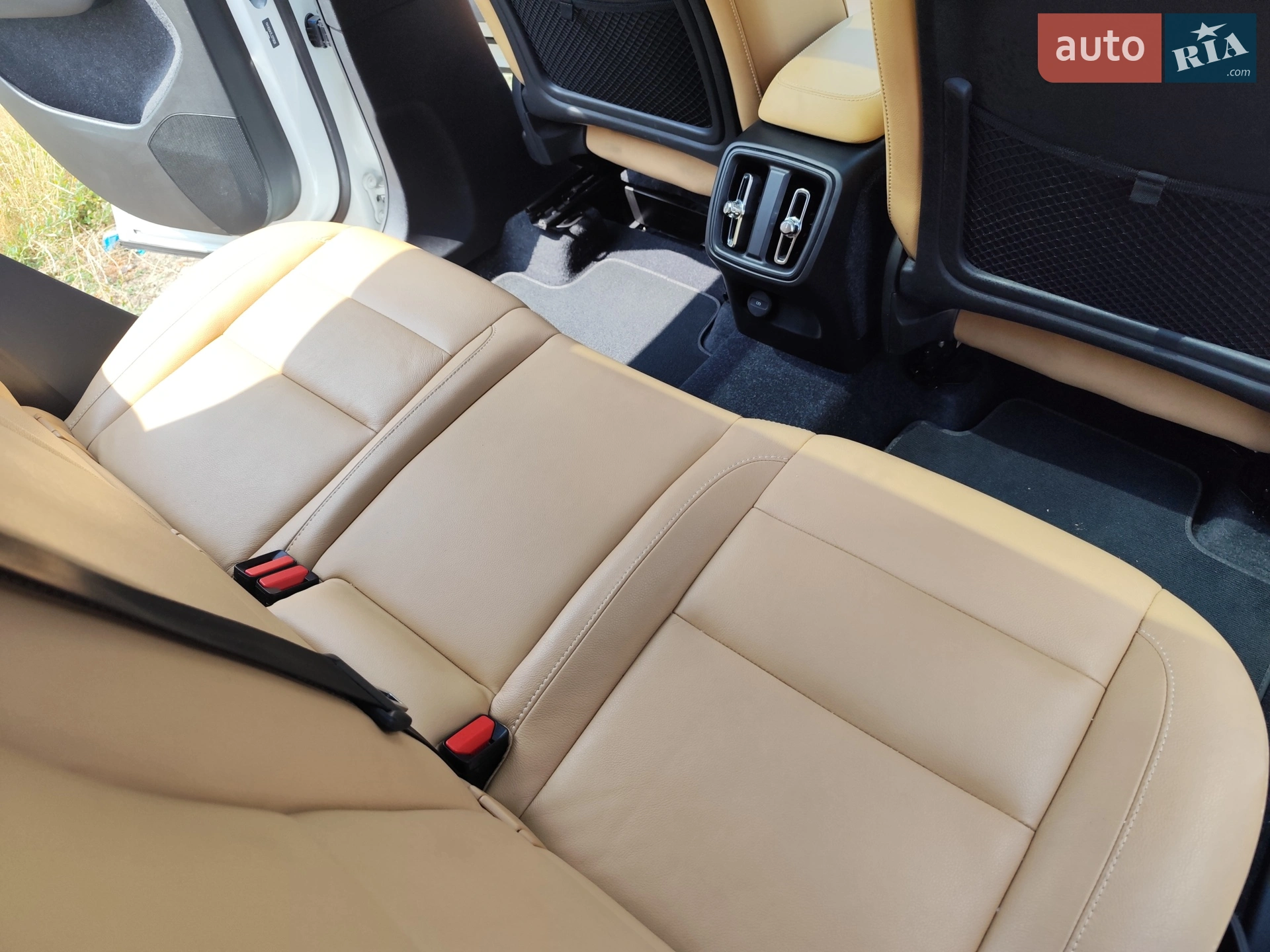 2019 Volvo XC40 - мініатюра 3