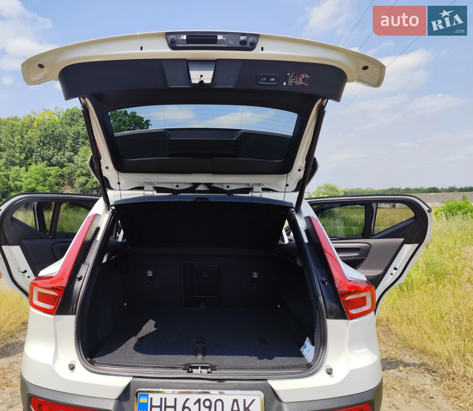 2019 Volvo XC40 - мініатюра 12