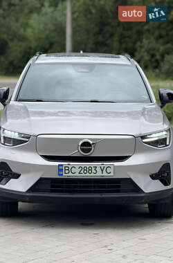 Внедорожник / Кроссовер Volvo XC40 2022 в 