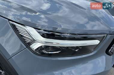 Внедорожник / Кроссовер Volvo XC40 2020 в 