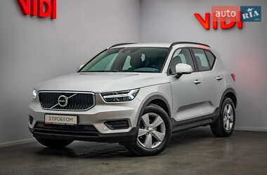 Внедорожник / Кроссовер Volvo XC40 2018 в Киеве