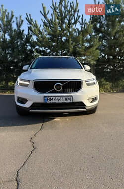 Позашляховик / Кросовер Volvo XC40 2020 в Сумах