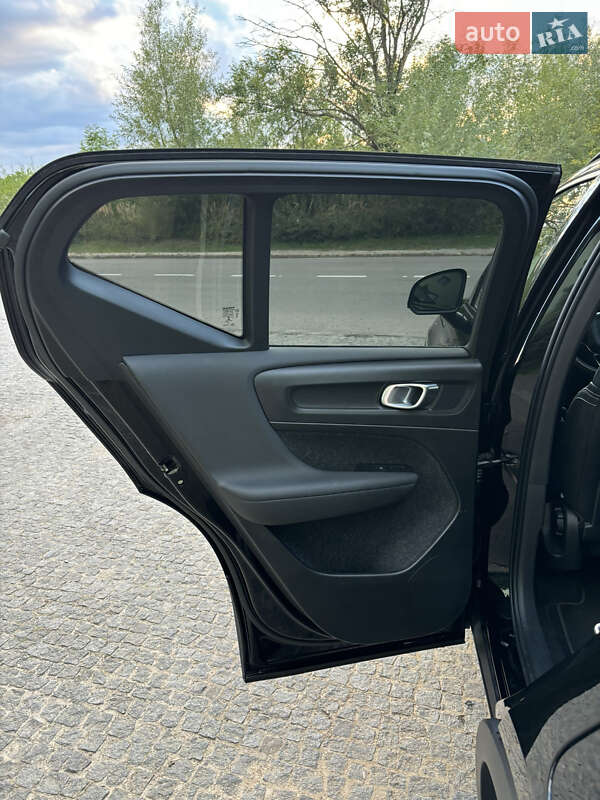 Внедорожник / Кроссовер Volvo XC40 2020 в Трускавце фото 17 Внедорожник / Кроссовер Volvo XC40 2020 в Трускавце