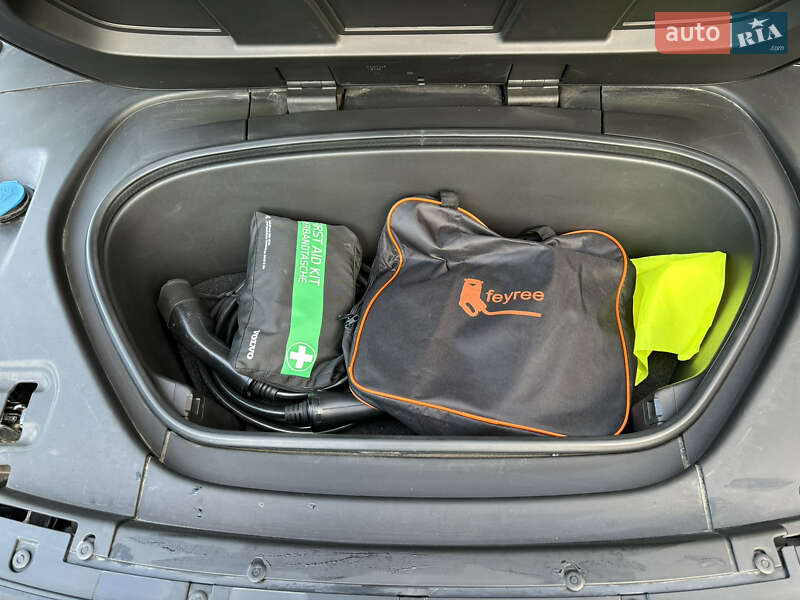 Внедорожник / Кроссовер Volvo XC40 2020 в Трускавце фото 12 Внедорожник / Кроссовер Volvo XC40 2020 в Трускавце