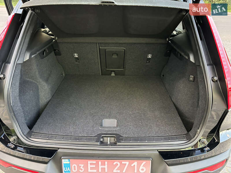 Внедорожник / Кроссовер Volvo XC40 2020 в Трускавце фото 15 Внедорожник / Кроссовер Volvo XC40 2020 в Трускавце