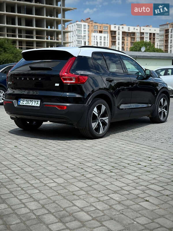 Внедорожник / Кроссовер Volvo XC40 2022 в Черновцах