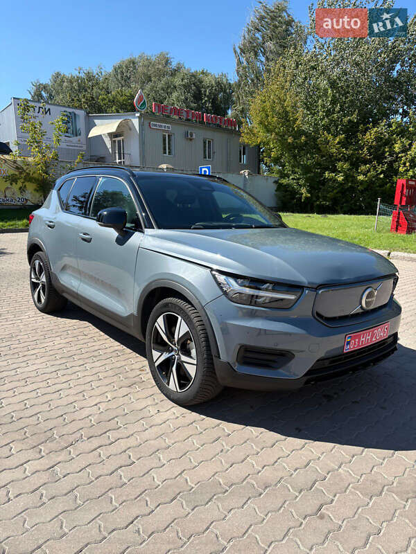 Volvo XC40 2022