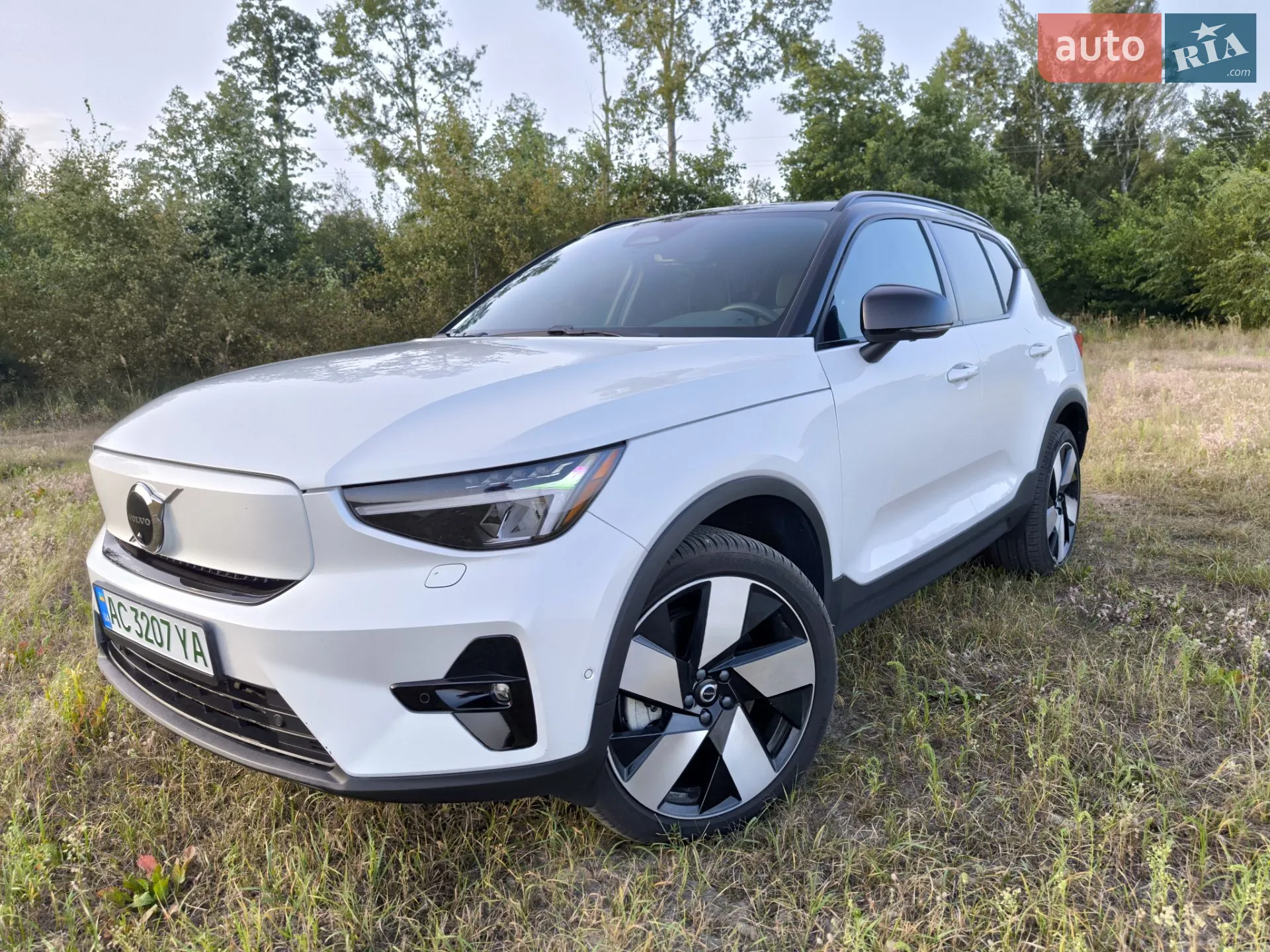 2022 Volvo XC40 - мініатюра 5