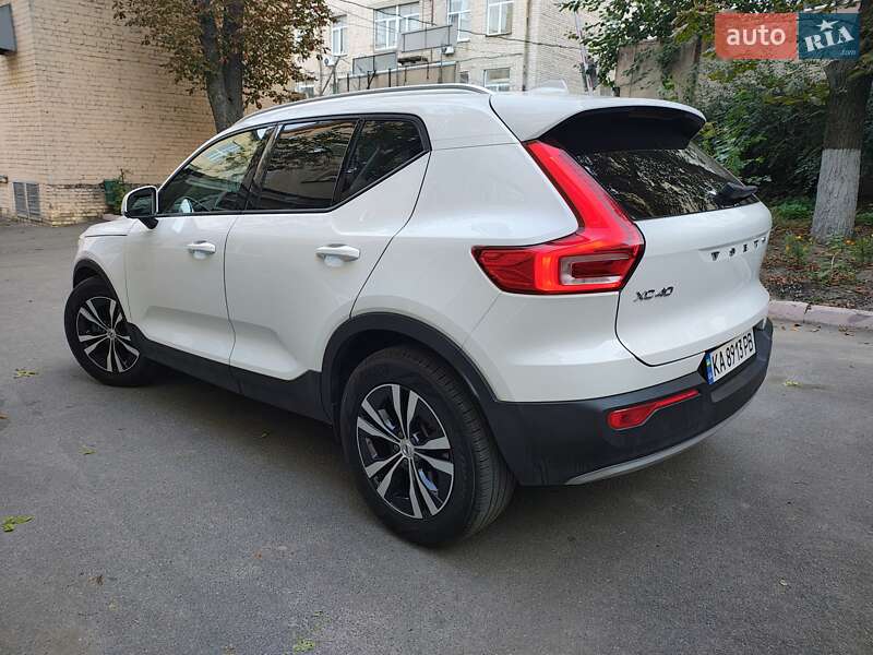Позашляховик / Кросовер Volvo XC40 2019 в Києві
