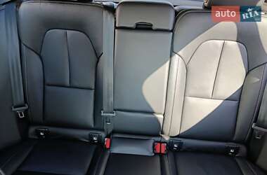 Внедорожник / Кроссовер Volvo XC40 2020 в 