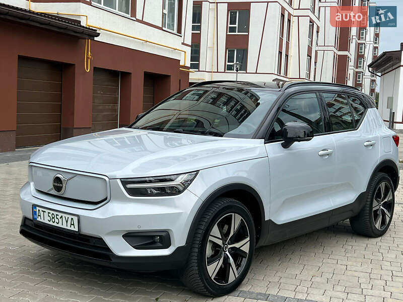 Внедорожник / Кроссовер Volvo XC40 2021 в Ивано-Франковске