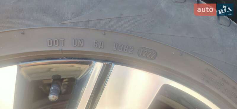 Позашляховик / Кросовер Volvo XC40 2021 в Мукачевому