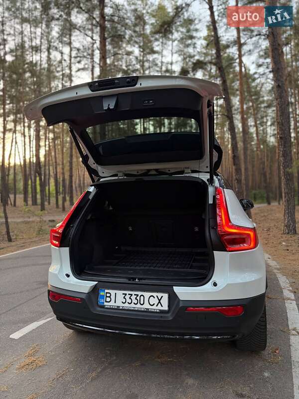 Внедорожник / Кроссовер Volvo XC40 2022 в Полтаве фото 24 Внедорожник / Кроссовер Volvo XC40 2022 в Полтаве