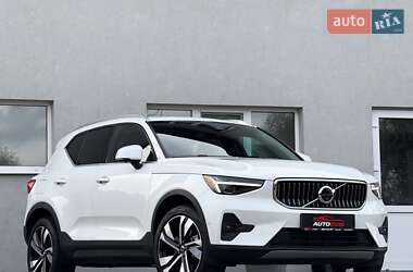 Volvo XC40 2024