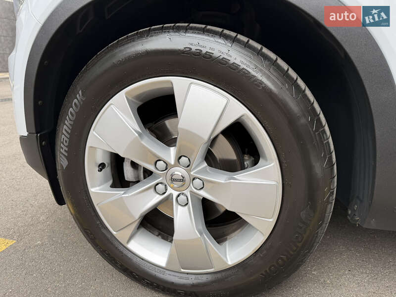 Внедорожник / Кроссовер Volvo XC40 2019 в Киеве фото 26 Внедорожник / Кроссовер Volvo XC40 2019 в Киеве