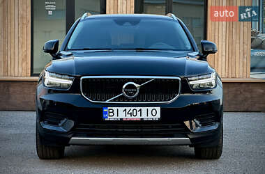 Внедорожник / Кроссовер Volvo XC40 2020 в 