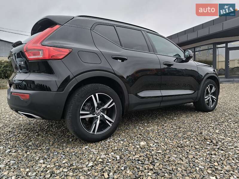 Позашляховик / Кросовер Volvo XC40 2018 в Коломиї
