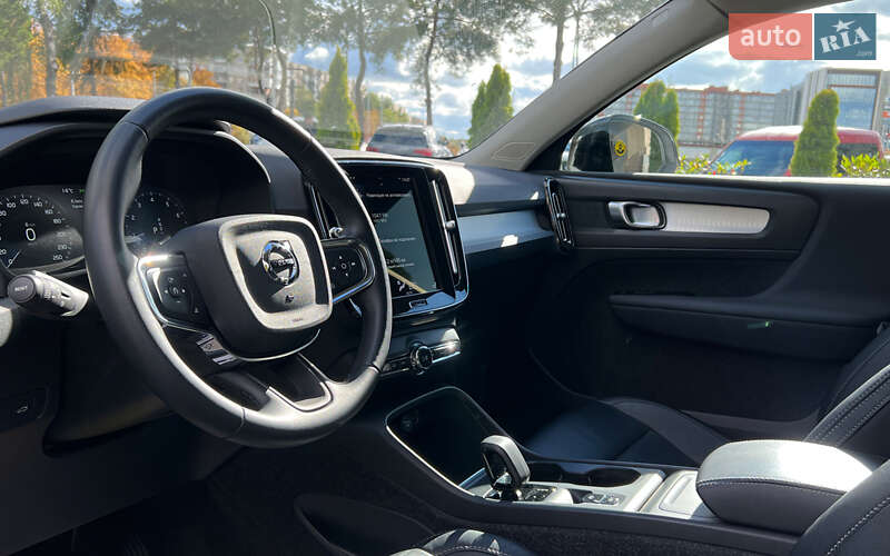 Внедорожник / Кроссовер Volvo XC40 2022 в Львове фото 10 Внедорожник / Кроссовер Volvo XC40 2022 в Львове