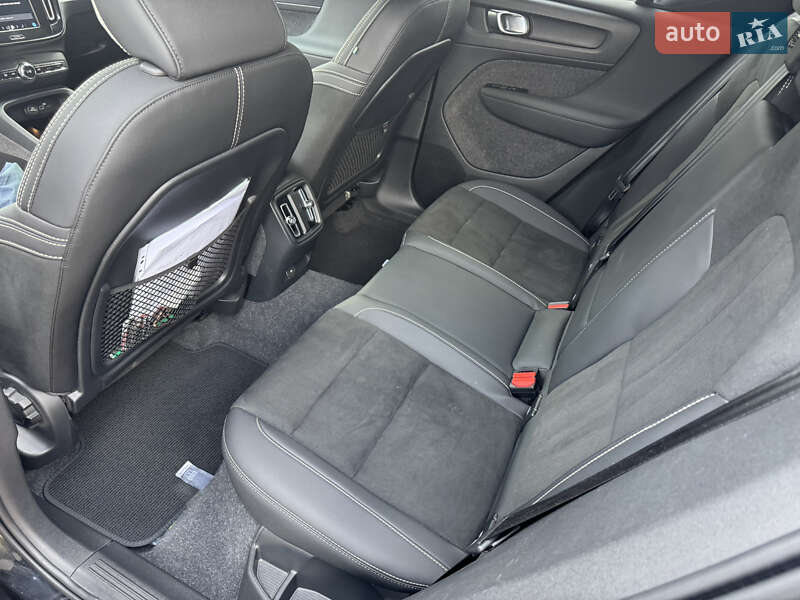 Позашляховик / Кросовер Volvo XC40 2021 в Івано-Франківську фото 7 Позашляховик / Кросовер Volvo XC40 2021 в Івано-Франківську