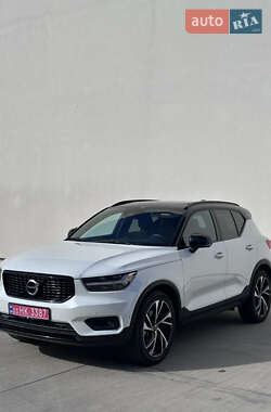 Позашляховик / Кросовер Volvo XC40 2018 в Луцьку
