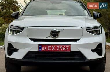 Volvo XC40 2024
