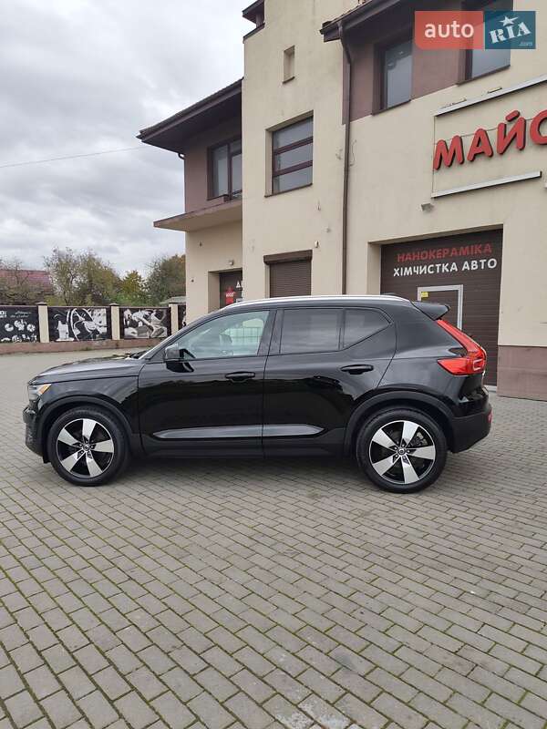Внедорожник / Кроссовер Volvo XC40 2019 в Львове