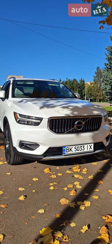 Позашляховик / Кросовер Volvo XC40 2018 в Рівному