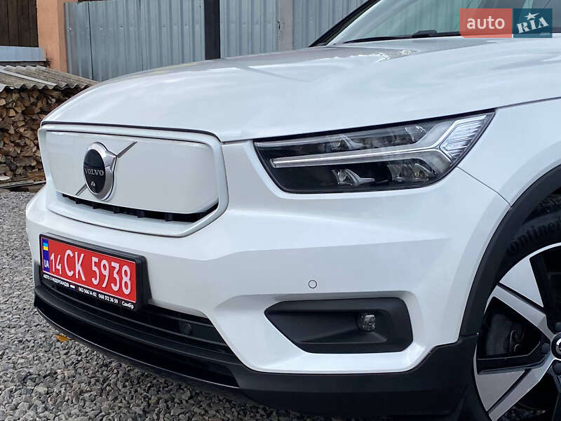 Внедорожник / Кроссовер Volvo XC40 2021 в Самборе