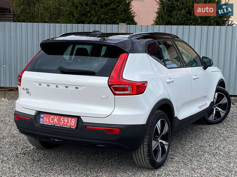 Внедорожник / Кроссовер Volvo XC40 2021 в Самборе