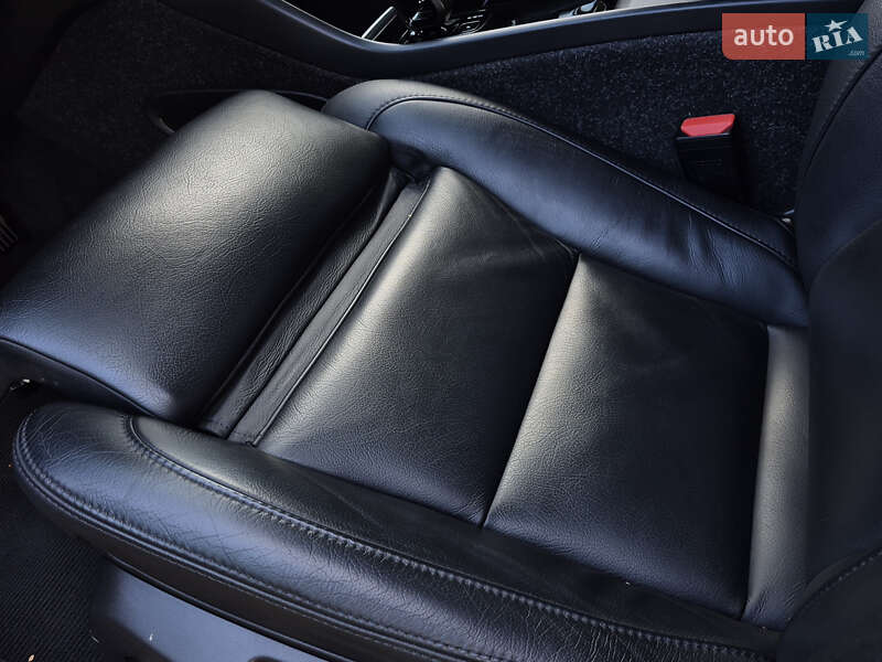 Позашляховик / Кросовер Volvo XC40 2021 в Львові