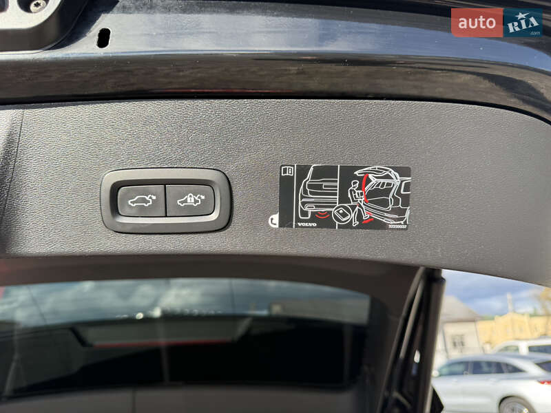 Внедорожник / Кроссовер Volvo XC40 2020 в Коломые