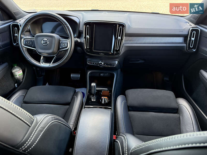 Внедорожник / Кроссовер Volvo XC40 2020 в Коломые