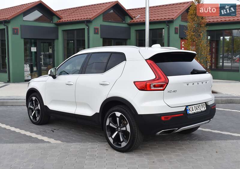 Позашляховик / Кросовер Volvo XC40 2018 в Києві фото 16 Позашляховик / Кросовер Volvo XC40 2018 в Києві