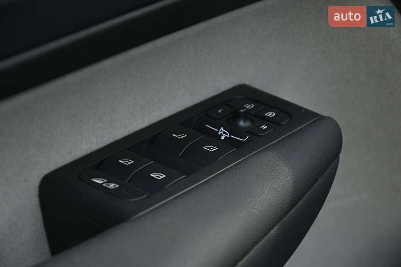 Позашляховик / Кросовер Volvo XC40 2024 в Бердичеві