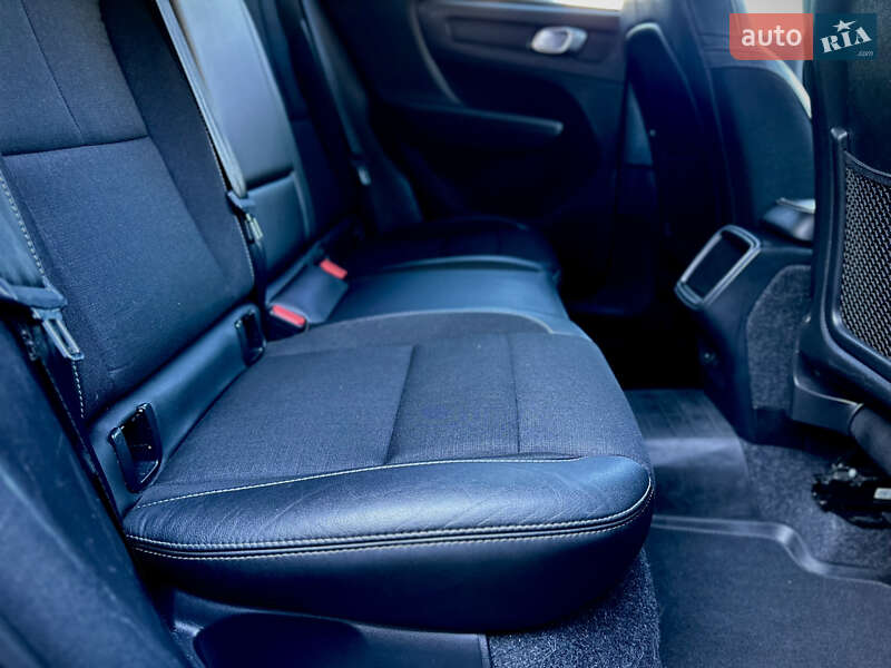 Позашляховик / Кросовер Volvo XC40 2020 в Києві фото 21 Позашляховик / Кросовер Volvo XC40 2020 в Києві