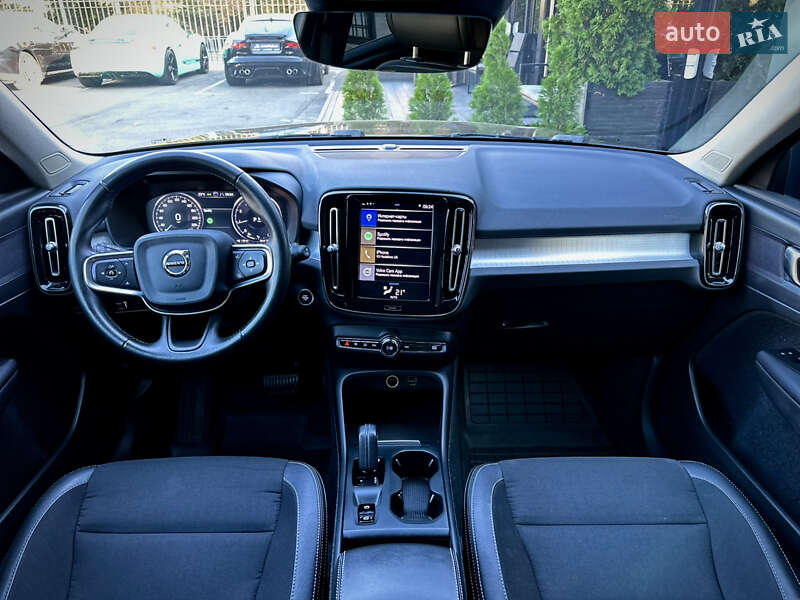 Позашляховик / Кросовер Volvo XC40 2020 в Києві фото 24 Позашляховик / Кросовер Volvo XC40 2020 в Києві