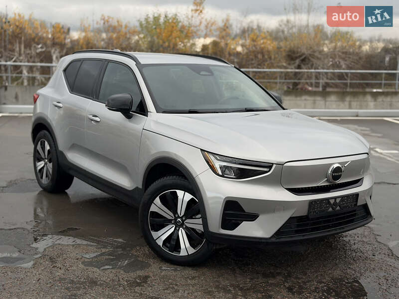 Volvo XC40 2022