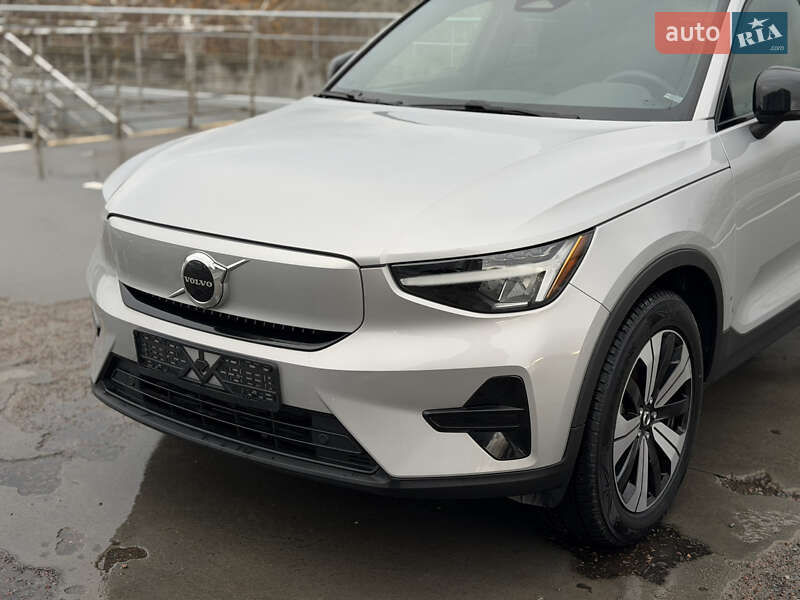 Внедорожник / Кроссовер Volvo XC40 2022 в Киеве фото 3 Внедорожник / Кроссовер Volvo XC40 2022 в Киеве