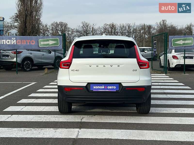 Позашляховик / Кросовер Volvo XC40 2018 в Одесі фото 6 Позашляховик / Кросовер Volvo XC40 2018 в Одесі
