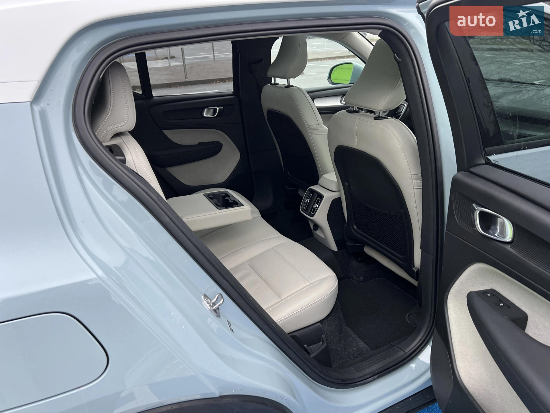 2018 Volvo XC40 - мініатюра 39