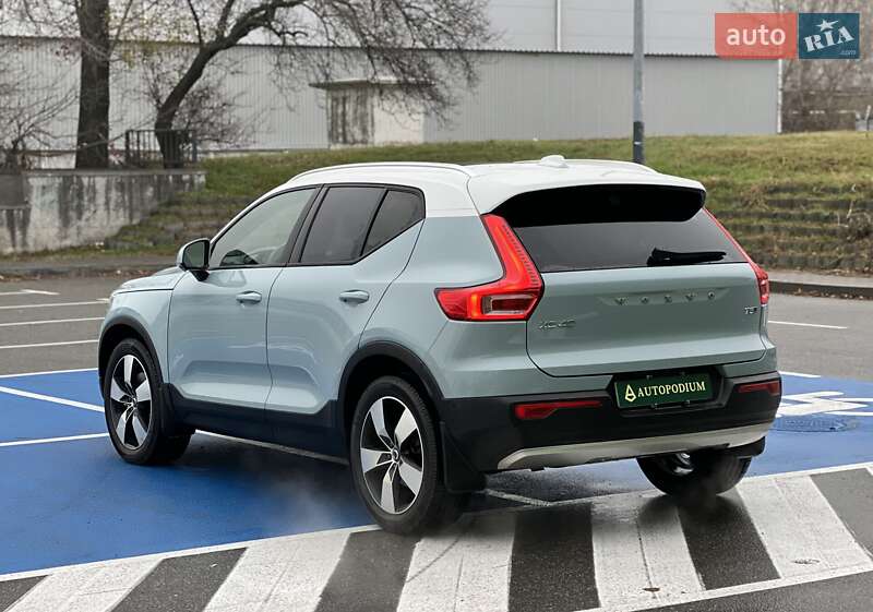 Внедорожник / Кроссовер Volvo XC40 2018 в Киеве