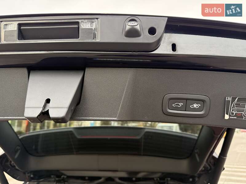 Внедорожник / Кроссовер Volvo XC40 2019 в Львове фото 24 Внедорожник / Кроссовер Volvo XC40 2019 в Львове
