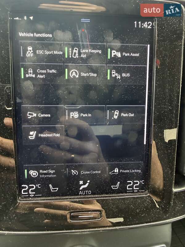 Внедорожник / Кроссовер Volvo XC40 2019 в Львове фото 20 Внедорожник / Кроссовер Volvo XC40 2019 в Львове