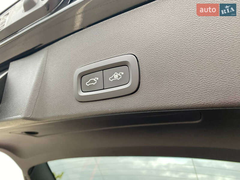 Внедорожник / Кроссовер Volvo XC40 2023 в Ровно фото 53 Внедорожник / Кроссовер Volvo XC40 2023 в Ровно