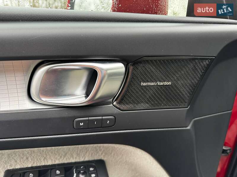 Позашляховик / Кросовер Volvo XC40 2018 в Луцьку фото 22 Позашляховик / Кросовер Volvo XC40 2018 в Луцьку