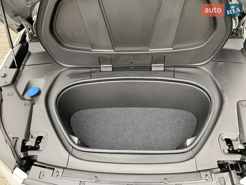 Позашляховик / Кросовер Volvo XC40 2024 в Львові фото 27 Позашляховик / Кросовер Volvo XC40 2024 в Львові