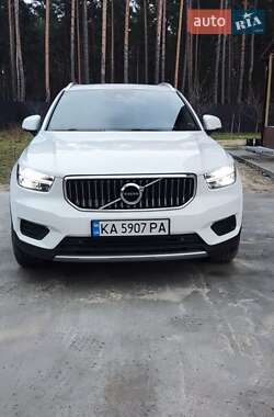 Позашляховик / Кросовер Volvo XC40 2019 в Києві