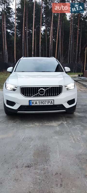 Позашляховик / Кросовер Volvo XC40 2019 в Києві