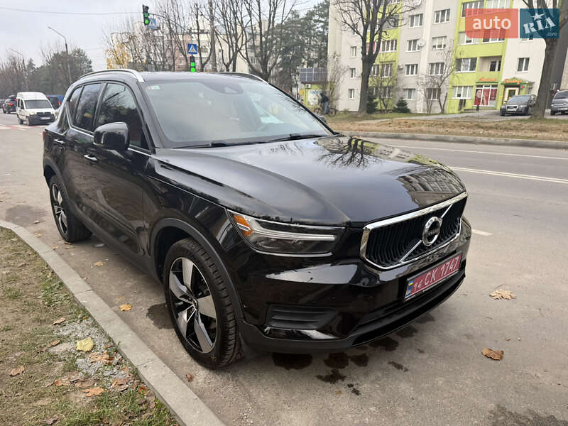 Позашляховик / Кросовер Volvo XC40 2018 в Новояворівську